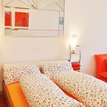 Private Gastezimmer Bei Ila Zimmerling Dresden